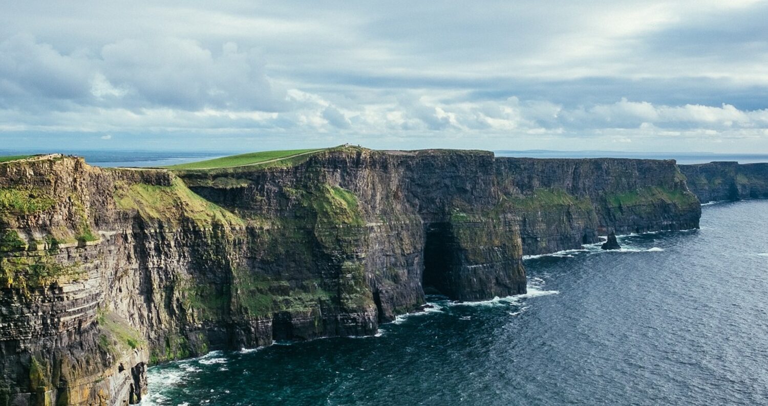 Cliff of moher 2371819 1280