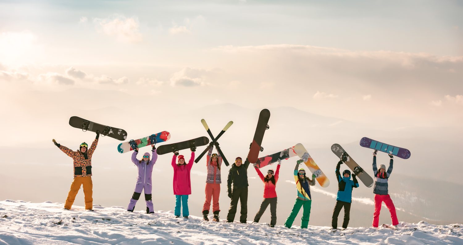 Shutterstock 2082645211