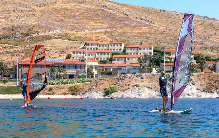 Windsurfing Beachfront brighter