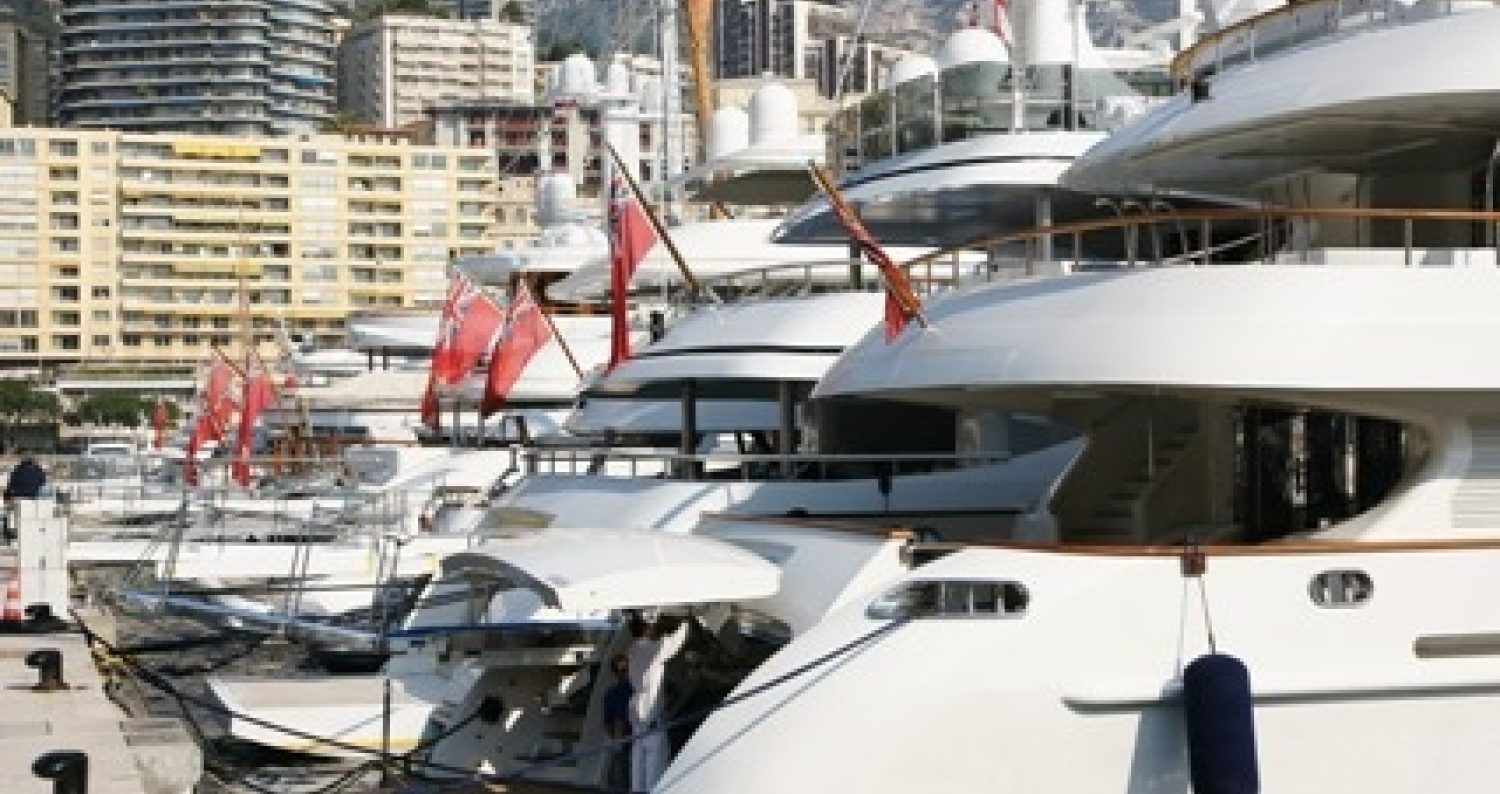 Superyachts Antibes