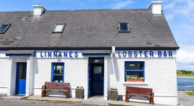 Linnanes Lobster Bar front Profile